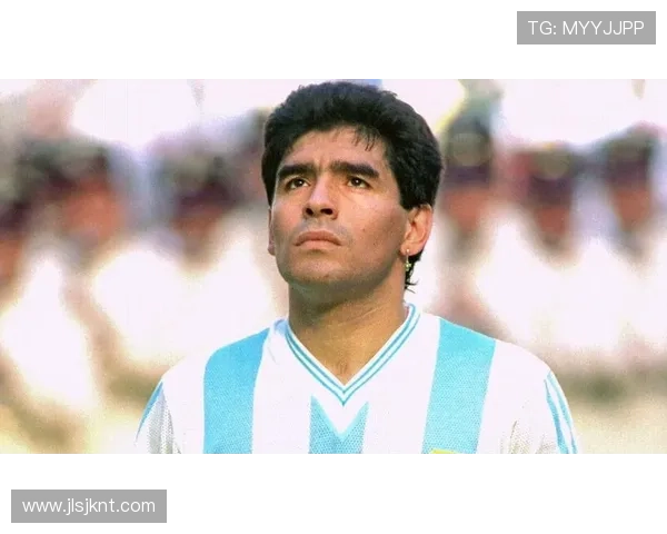 足球世界杯历届球星风采盘点 谁是最具影响力的传奇人物